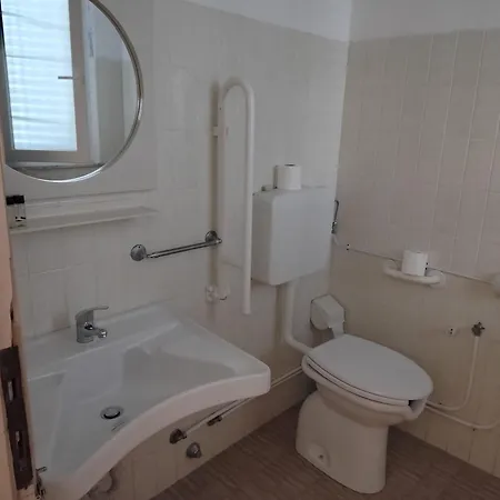 Baia Serena House Hostal Bellaria-Igea Marina